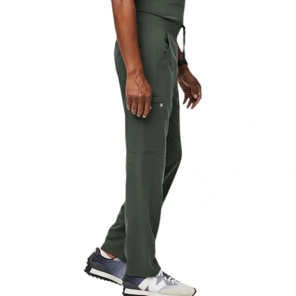 NEW Figs Axim Cargo Scrub Healthcare Uniform Drawstring Waist Pants Size S Tall - Picture 3 of 15